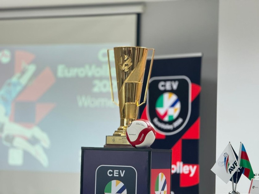 Avropa çempionatının kubokunun Bakıda təqdimat mərasimi keçirilib